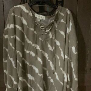 French Laundry- Woman’s top